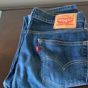 Levi 511 W33 L32 mens dark blue jeans